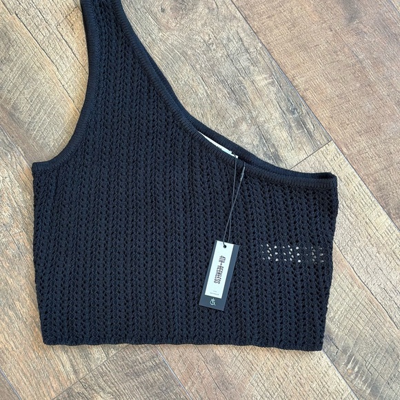 4th and Reckless dune crochet one shoulder beach crop top - Picture 3 of 3